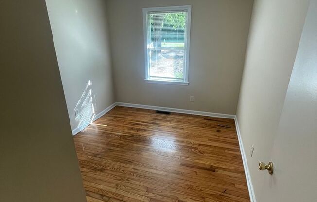 3 bd 1 ba ranch house