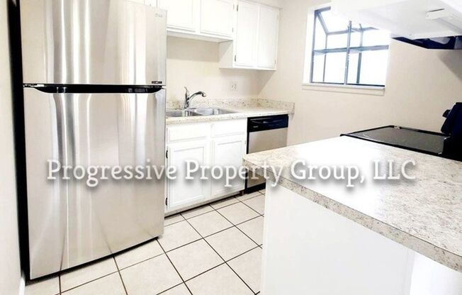 2 beds, 2.5 baths, 1,076 sqft, $1,700, Unit 2129 Mt Washington Ave