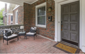 3 beds, 2 baths, $4,000