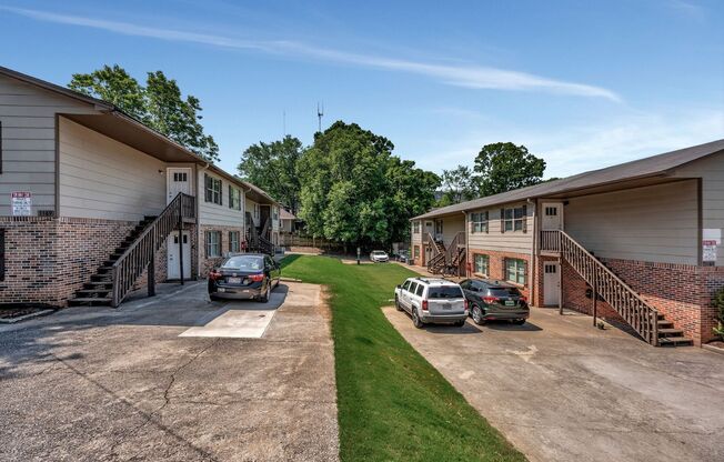 2 beds, 1 bath, 685 sqft, $1,139, Unit 1169-2