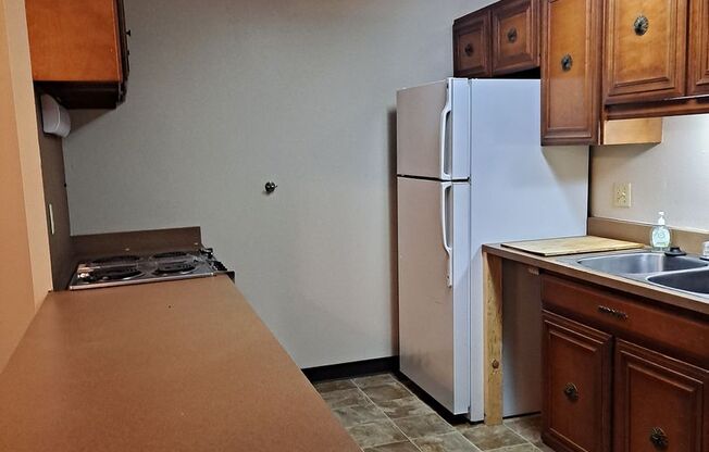 2 beds, 1 bath, 900 sqft, $1,250, Unit 414 W 14th Street