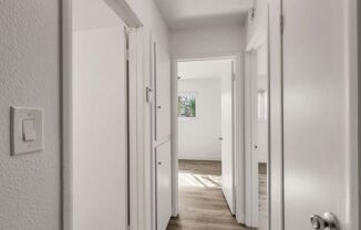 2 beds, 1 bath, 825 sqft, $1,650, Unit 5307-2
