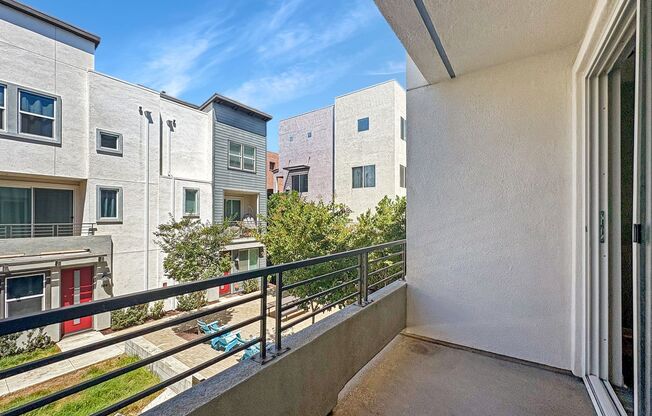Stunning Escondido 3BR/3.5BA Home Available Now! — Modern Kitchen, A/C & 2-Car Garage