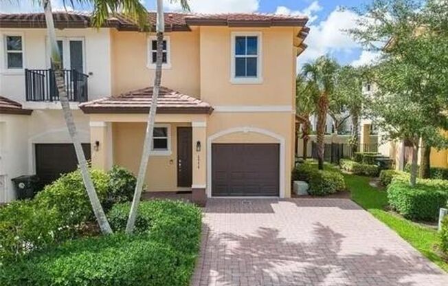 6974 Long Pine Circle 6974, Coconut Creek, FL 33073