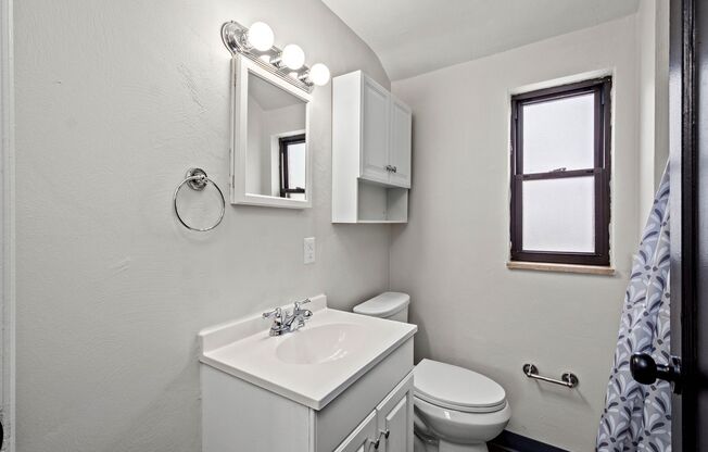 21-62 Melvin Court (Melvin Court Complex)