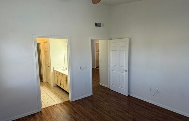 1 bed, 1 bath, $1,200, Unit UNIT 1123