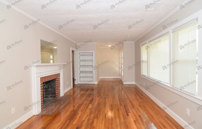 $1,200 - 2 bed/1 bath home for lease!, TOTAL ELECTRIC.