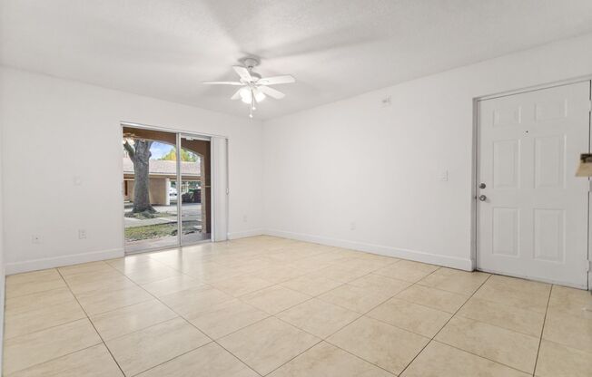 2 beds, 1 bath, 1,015 sqft, $2,175, Unit 03 - 302