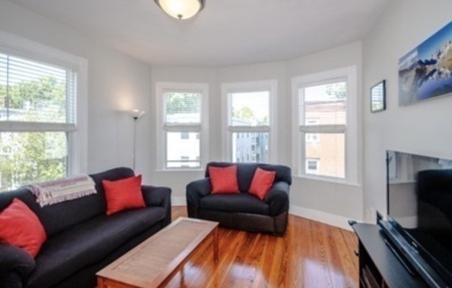 6 KENNEY ST