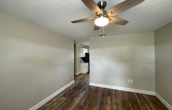 1 bed, 1 bath, 557 sqft, $1,299, Unit B10