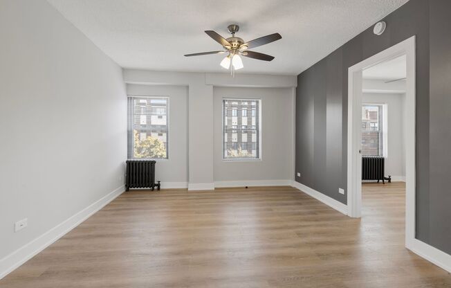 2 beds, 1 bath, 430 sqft, $2,300, Unit 3F