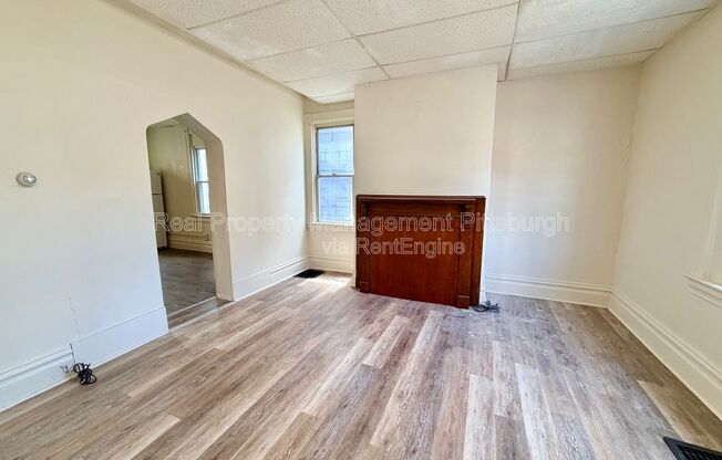405 MAIN ST