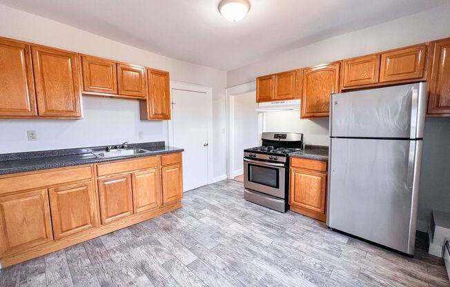2 beds, 1 bath, 539 sqft, $1,550, Unit 3W