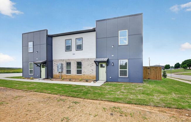 Yasmin Court Townhomes