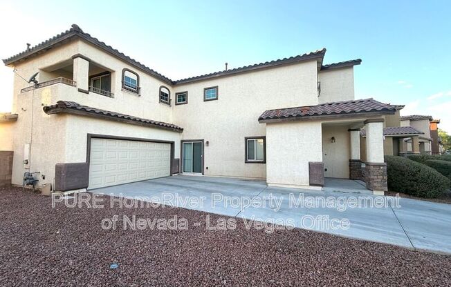 6109 BLUE LUNA ST