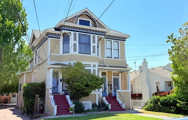 3240 Briggs #D - 30% Rental Fee