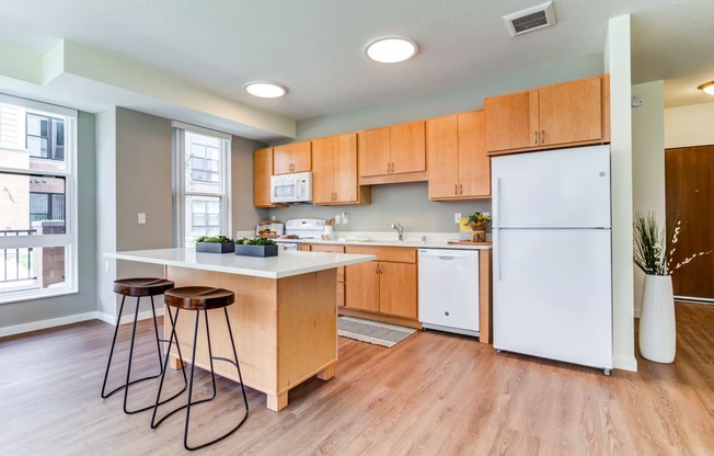 Separate Dining Area at The Legends at Berry 62+ Apartments, St. Paul, MN 55114