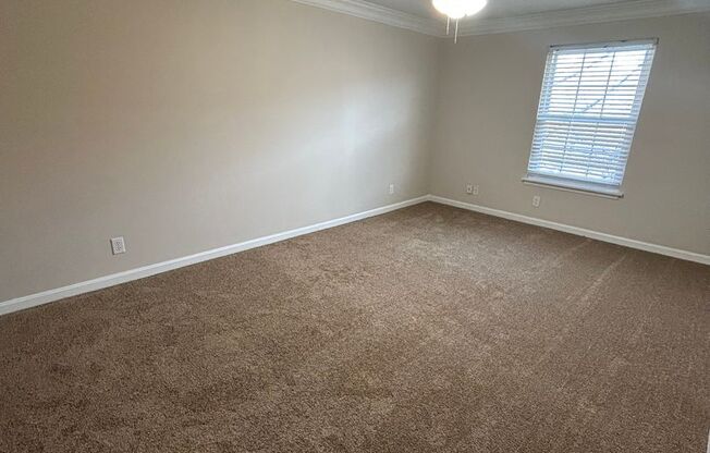 2 beds, 1 bath, 930 sqft, $1,100, Unit 4508-104