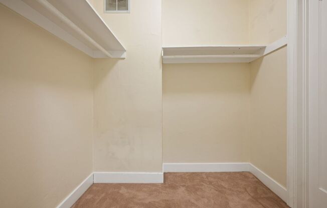 1 bed, 1 bath, 510 sqft, $1,650, Unit 319