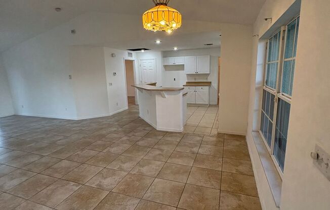 Charming Single-Family Home for Rent in Lehigh Acres