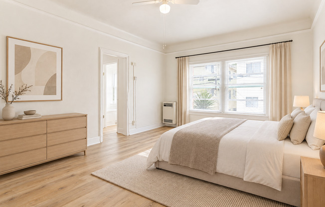 Catalina Apartments | Studio & One-Bedroom Apartments in Prime Koreatown- 6 Free Weeks