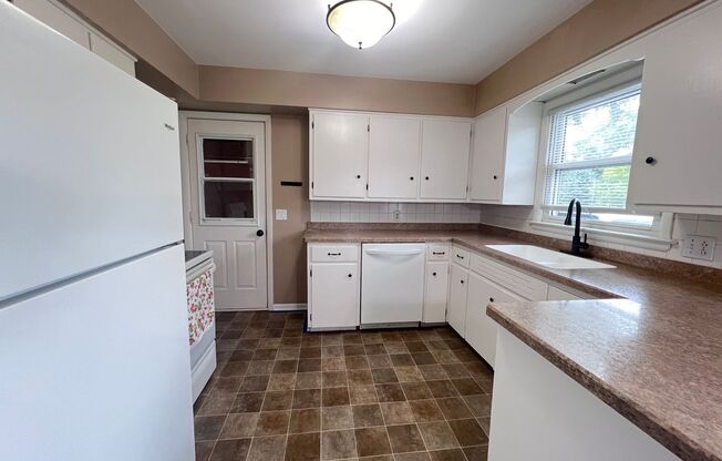 Byron Center Schools - Ranch Style Home!