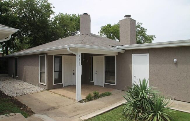 3 beds, 2 baths, 1,428 sqft, $1,900