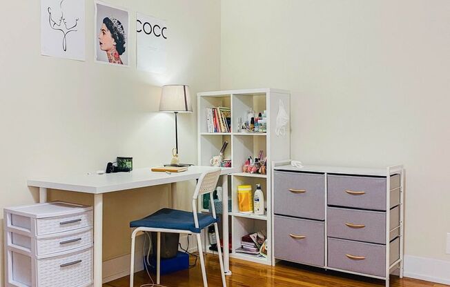 Studio, 1 bath, 445 sqft, $1,695, Unit 514-205