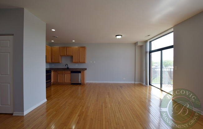 2 beds, 2 baths, 900 sqft, $2,500, Unit 203