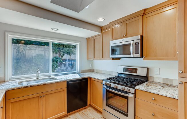 6728 128 AVE SE