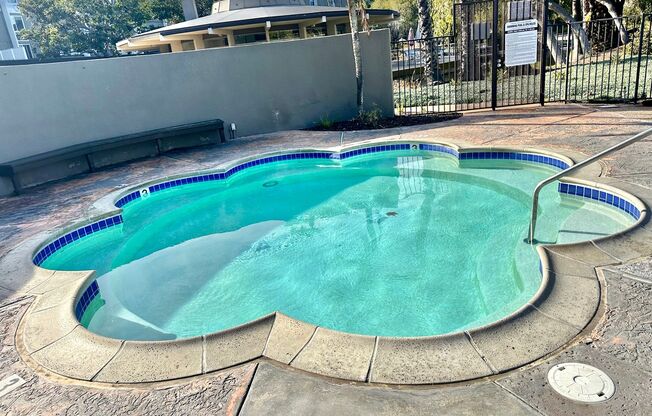 1 bed, 1 bath, $2,195, Unit Unit 284