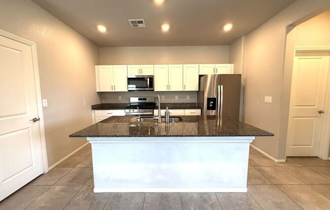 522 SPY ROCK AVE
