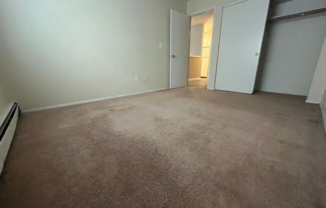 1 bed, 1 bath, $1,225, Unit 211
