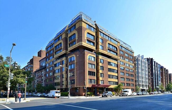 1245 13 ST NW