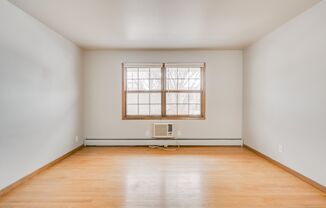 1 bed, 1 bath, 600 sqft, $999, Unit 209