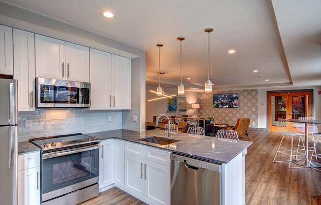 Kitchen Unit at Harrington Square, Washington