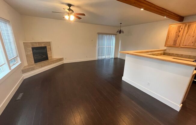 3 Bed/2.5 Bath Single Family Home Close to the Old Mill