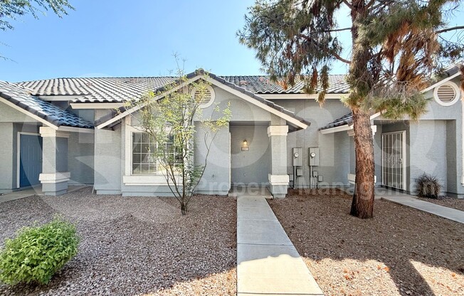 860 N MCQUEEN Road