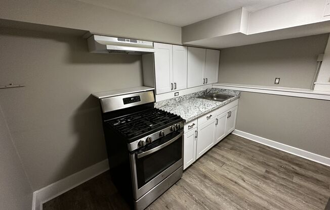 2 beds, 1 bath, $1,212, Unit B-2