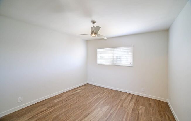 LEASE 32nd