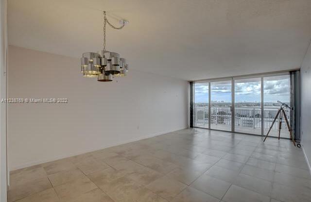 18041 Biscayne Blvd