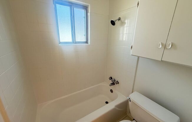 1 bed, 1 bath, 650 sqft, $1,200, Unit PEN-106