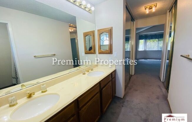 3 beds, 2.5 baths, $3,775