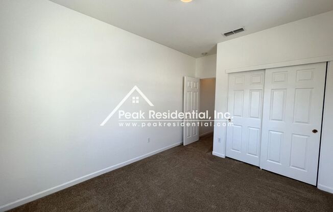 3 beds, 2.5 baths, $2,595