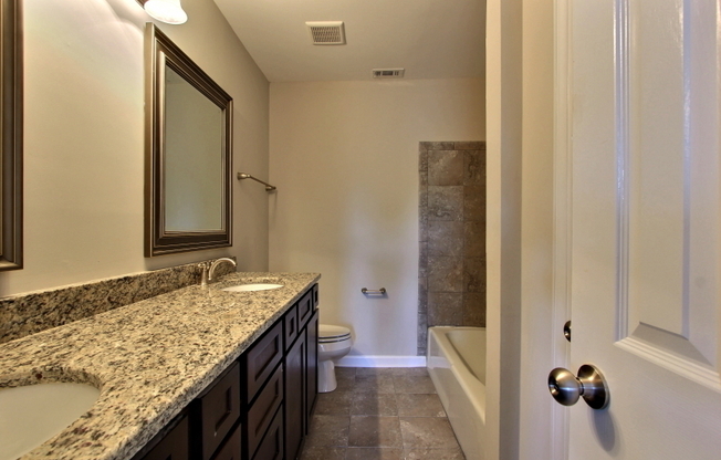 2 beds, 2.5 baths, 1,400 sqft, $2,650, Unit 409 A East Gaston Street