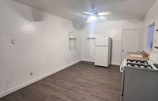 Studio, 1 bath, $800, Unit 1