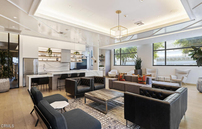 1 bed, 1 bath, 752 sqft, $3,811, Unit 911