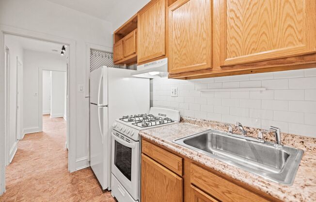 Bloomingdale Apartments