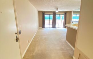 1 bed, 1 bath, $2,075, Unit # #B