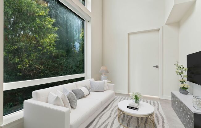 2 beds, 1 bath, 643 sqft, $2,895, Unit 511